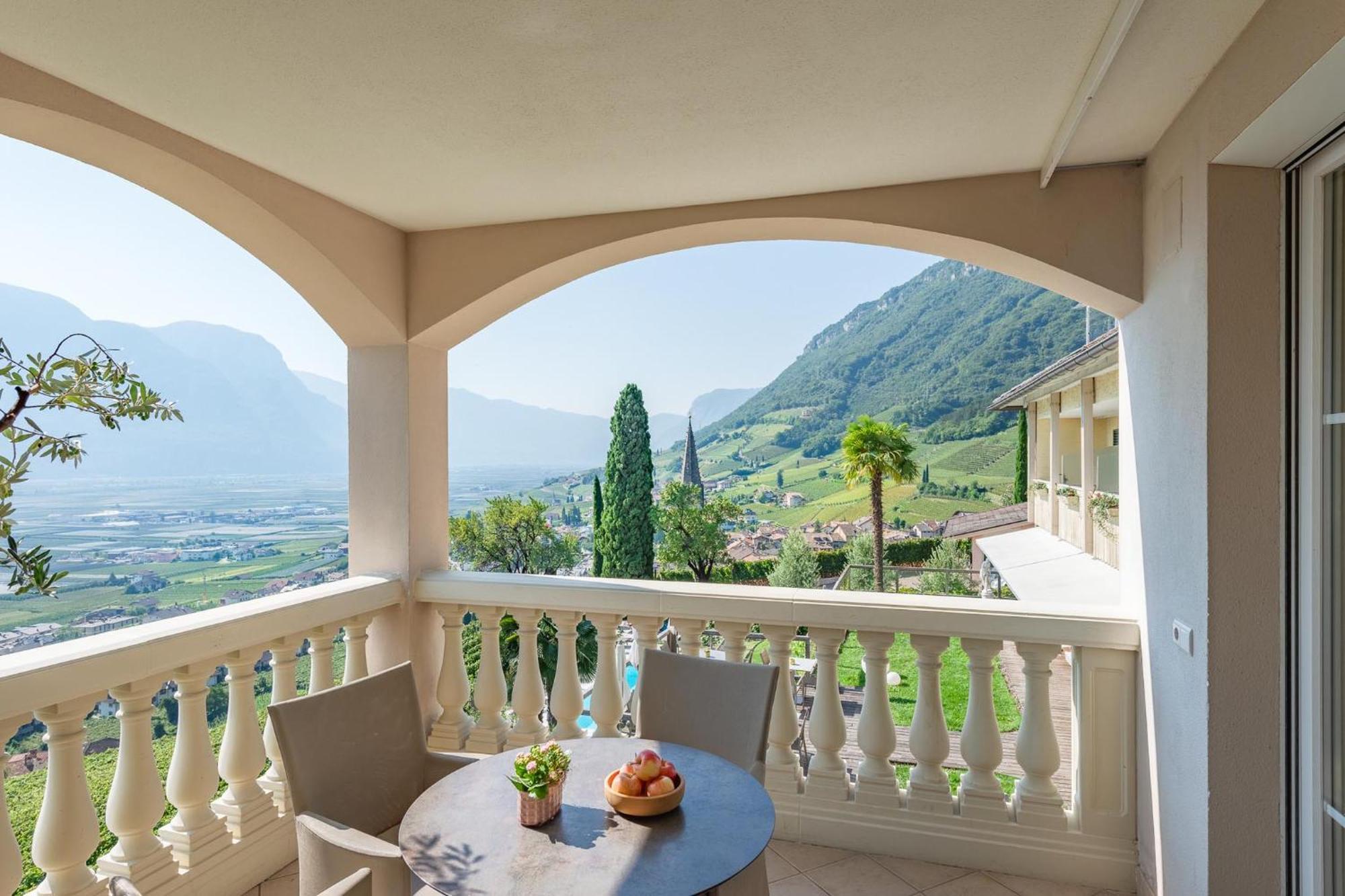 Panorama Aparthotel Termeno Εξωτερικό φωτογραφία